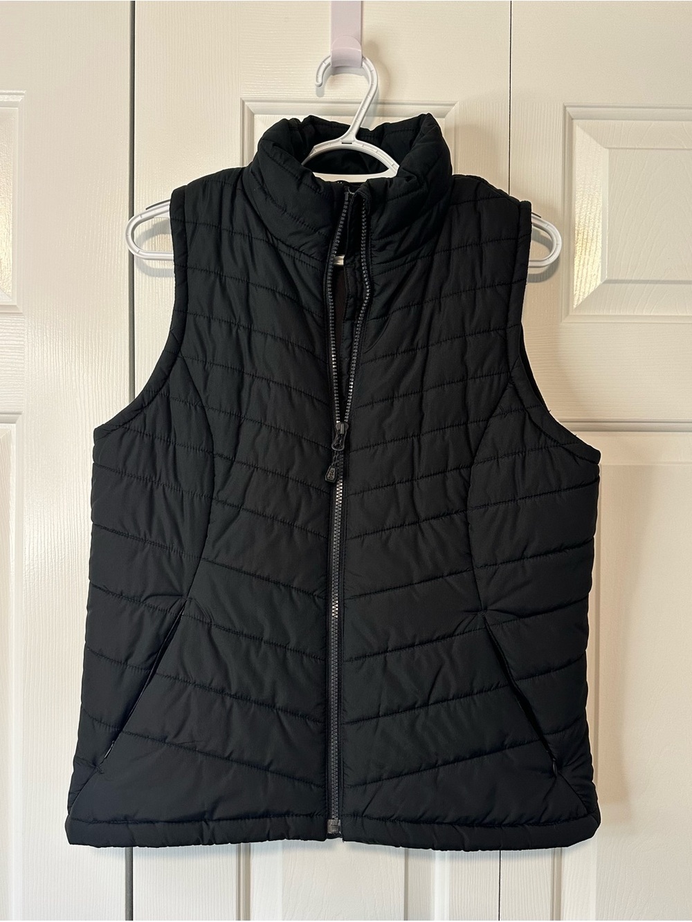DSG Puffer Vest Women’s Size Medium